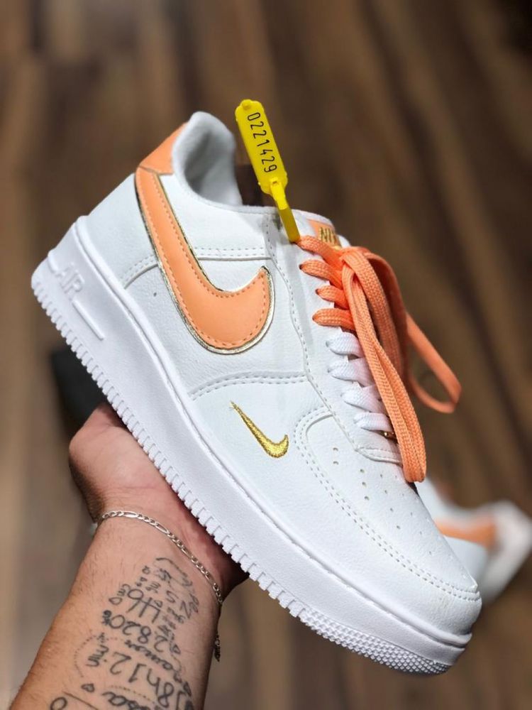 TÊNIS NIKE AIR FORCE BRANCO SALMÃO