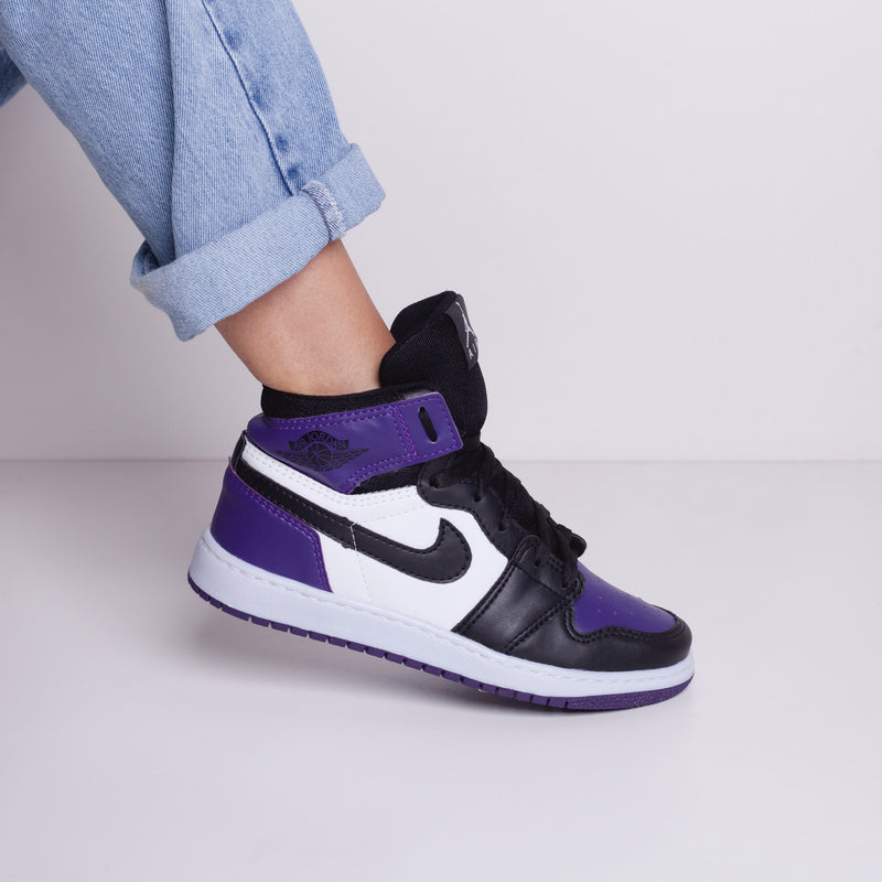 BOTA AIR JORDAN PRETO ROXO