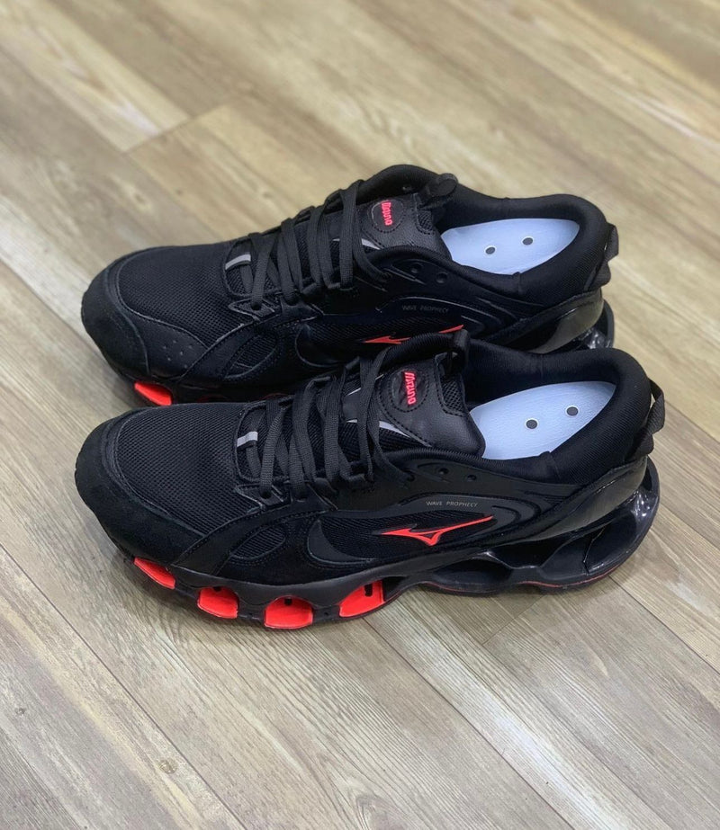 TÊNIS MIZUNO LS PRETO E VERMELHO