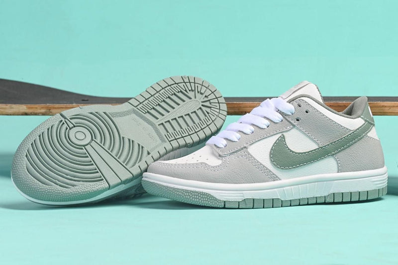 TÊNIS NIKE SB INFANTIL CINZA VERDE