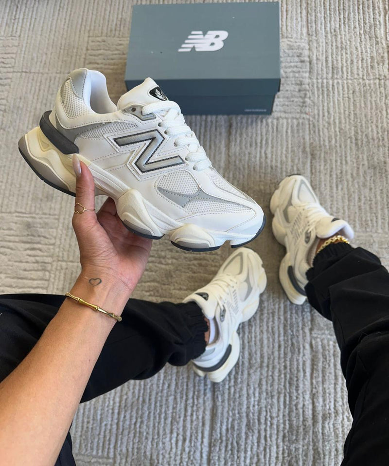 TÊNIS NEW BALANCE 9060