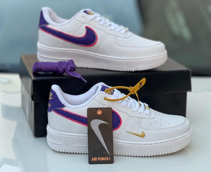 TÊNIS NIKE AIR FORCE BRANCO ROXO